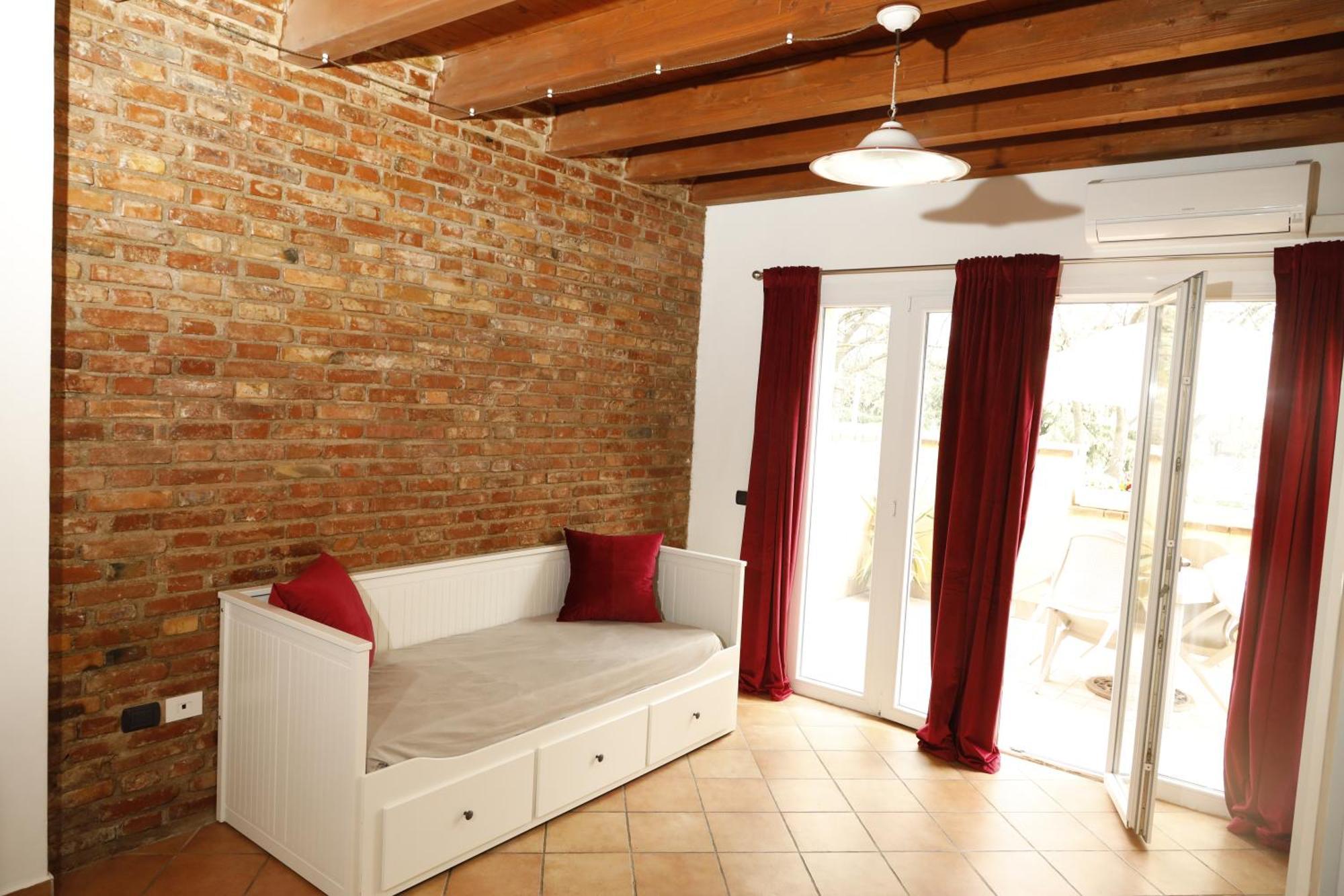 Amira Suite Fiera Верона Екстериор снимка