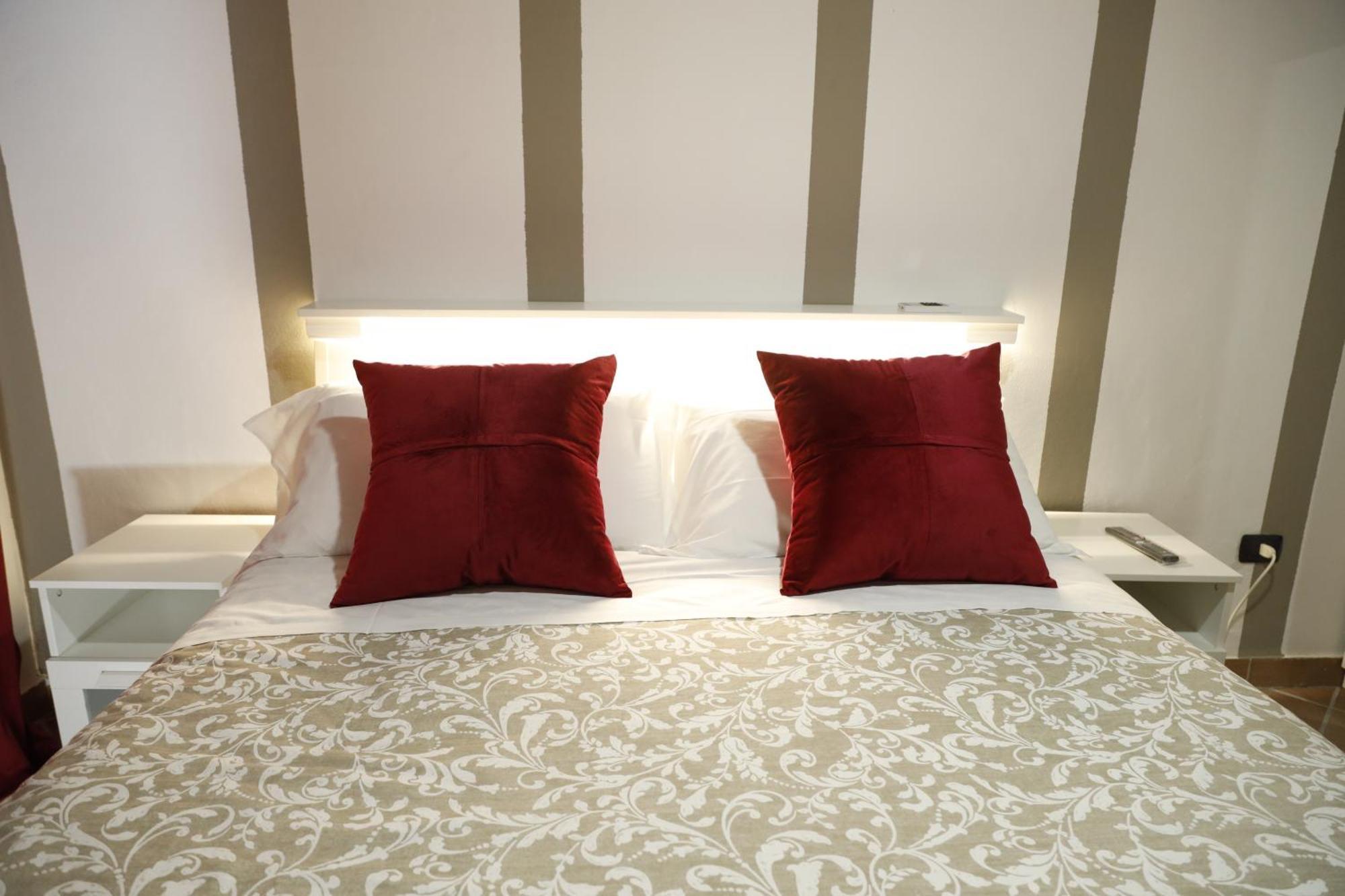Amira Suite Fiera Верона Екстериор снимка